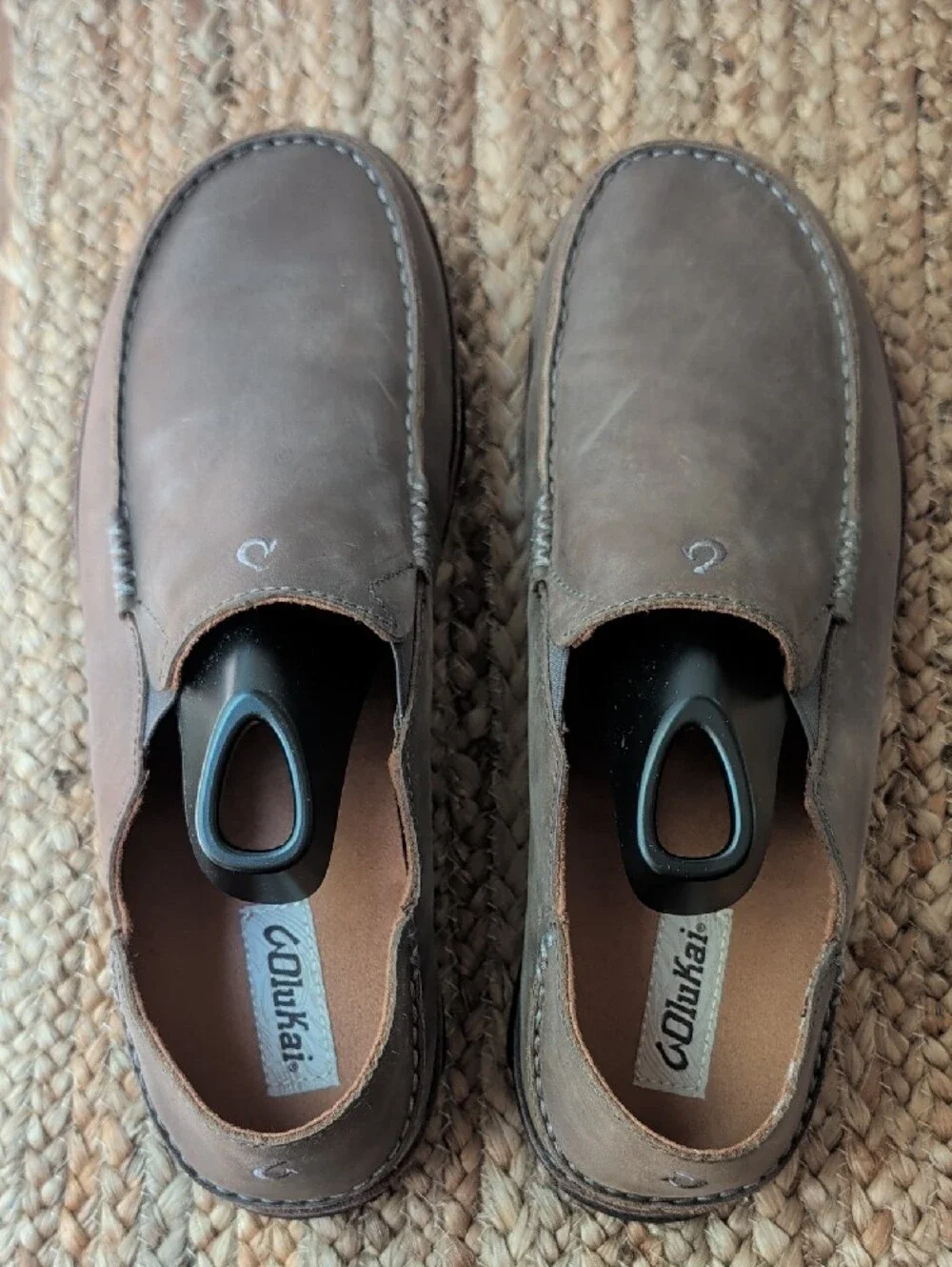 OluKai Men's Brown Moloa Leather Slip-On Loafers - Picture 4 of 11